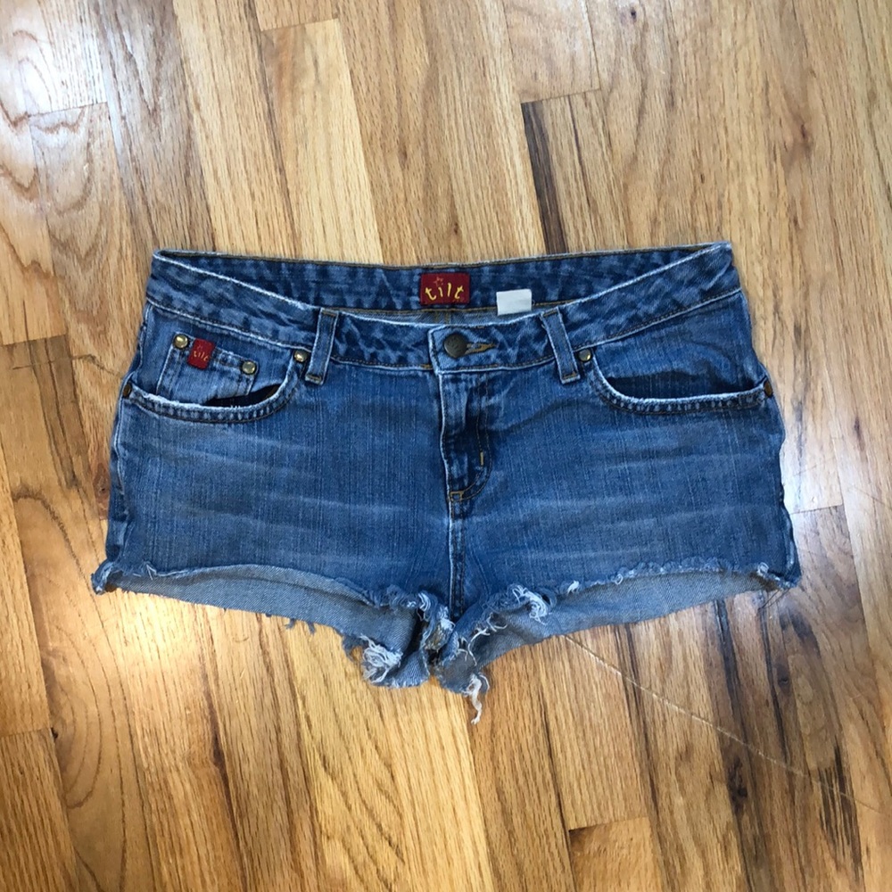 Tilt Jean shorts